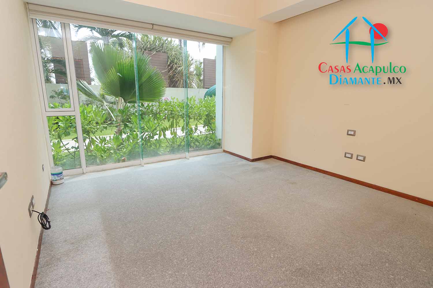 Ocean Front 106 - Recámara tres antes de Otis 1